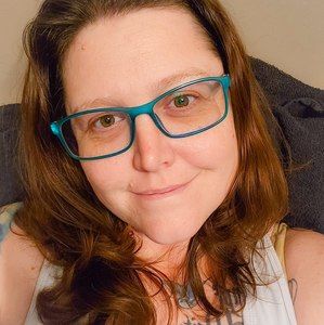Meet your Posher, Jen